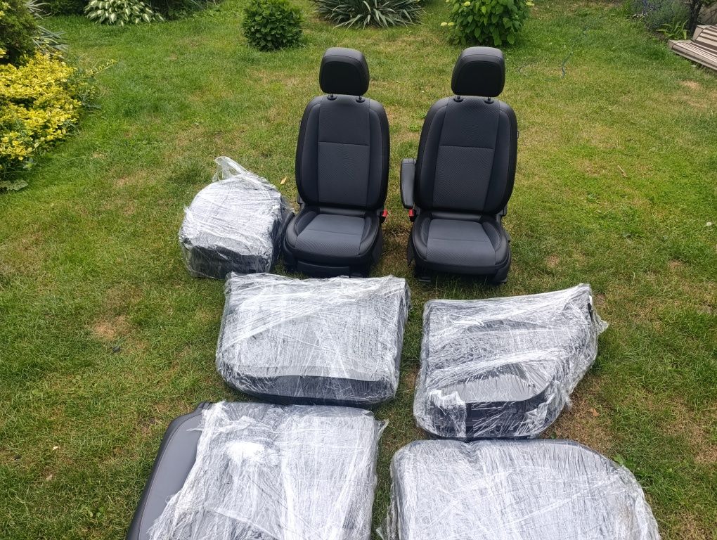 Fotele skórzane komplet Opel Mokka