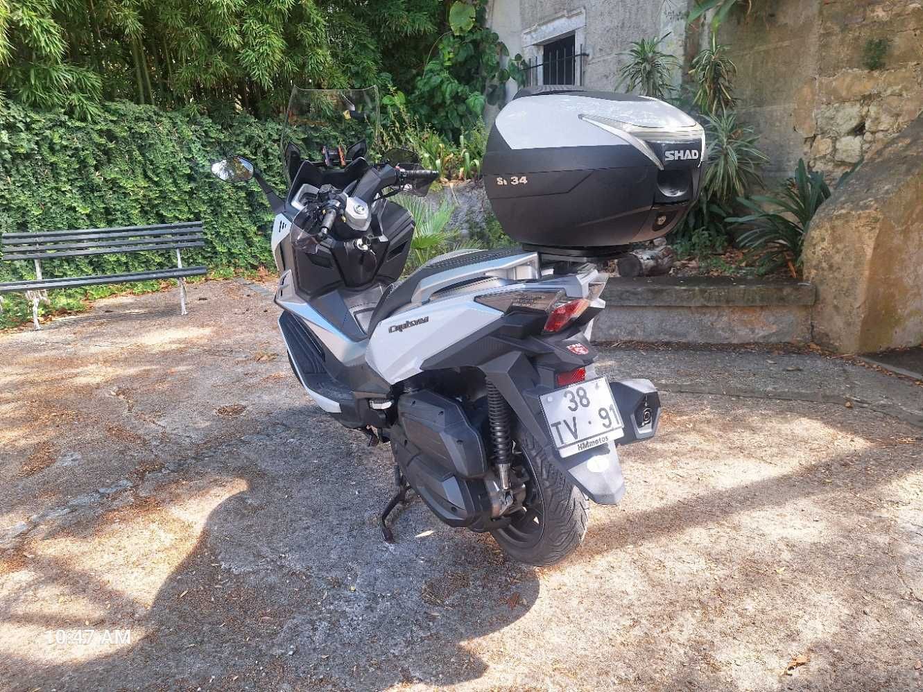 Scooter Cruisym 300 i de Nov/2017, 25.500 km, em óptimo estado