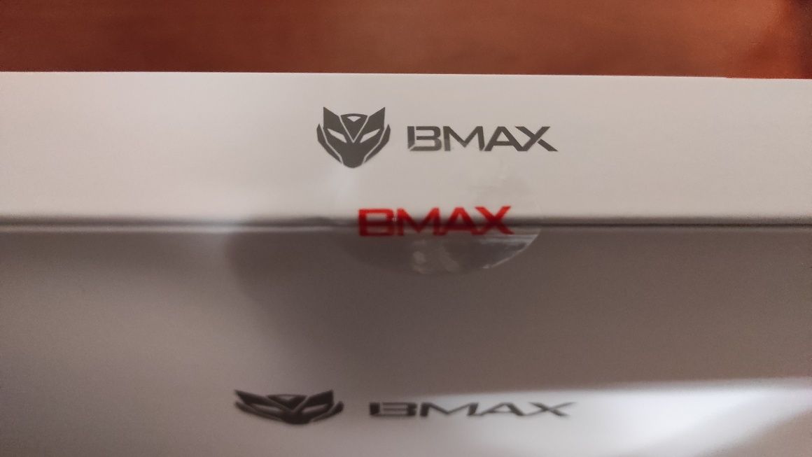 BMAX MaxPad I9 Plus 4/64Гб WIFI