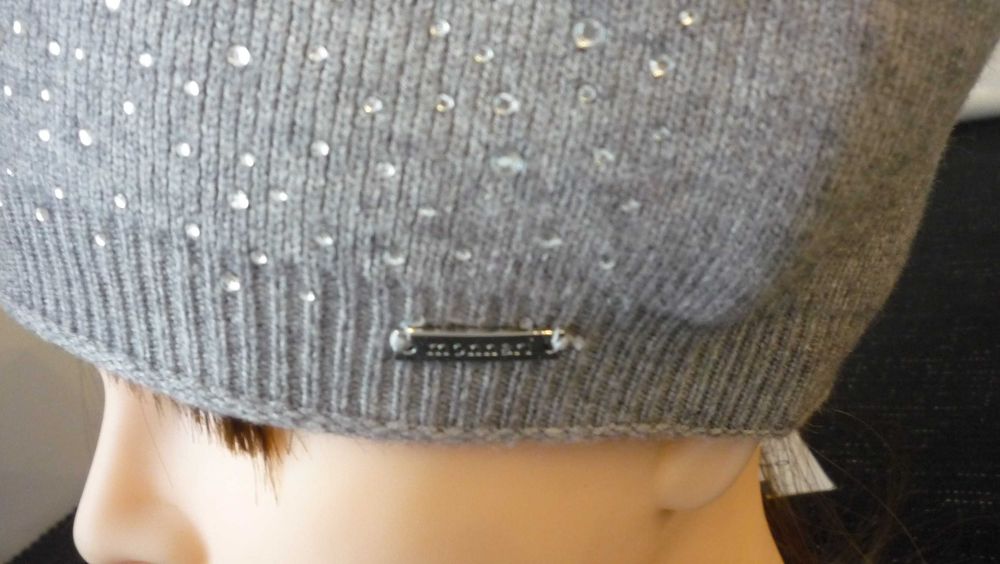 Czapka damska Monnari z cyrkoniami