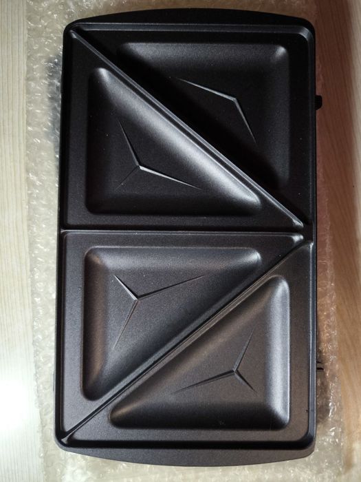 Мультимейкер бутербродниця 3 в 1 DSP KC-1049 750Вт (Сендвічниця вафлі)