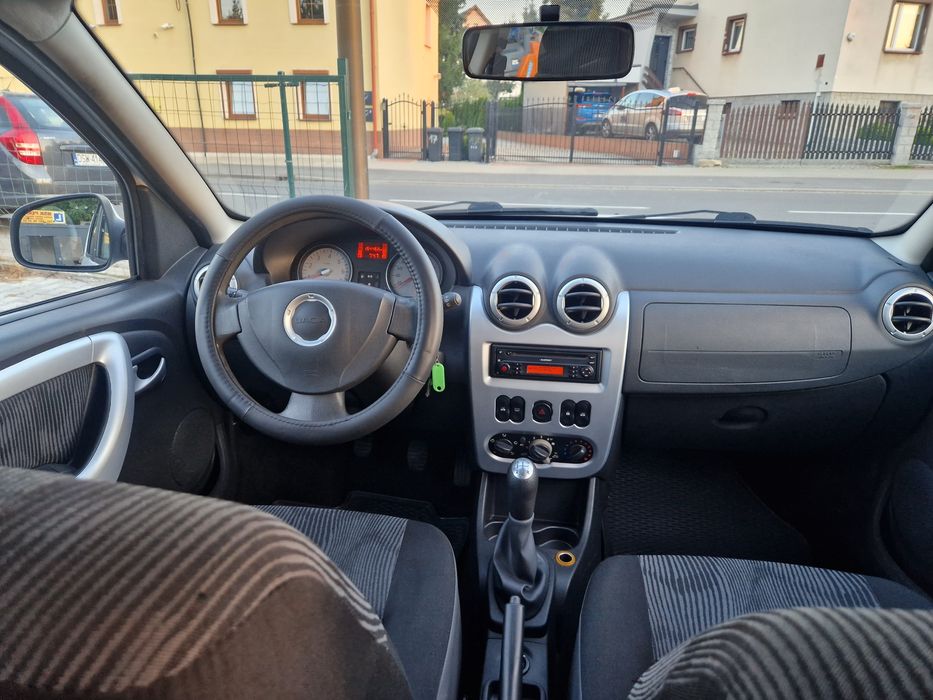 Dacia Sandero 1.2 Klimatyzacja Biala Zadbana