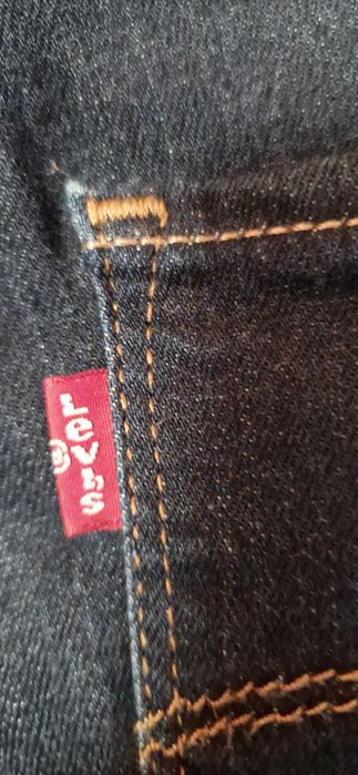 Jeansy damskie levi strauss & co model Straight Leg
