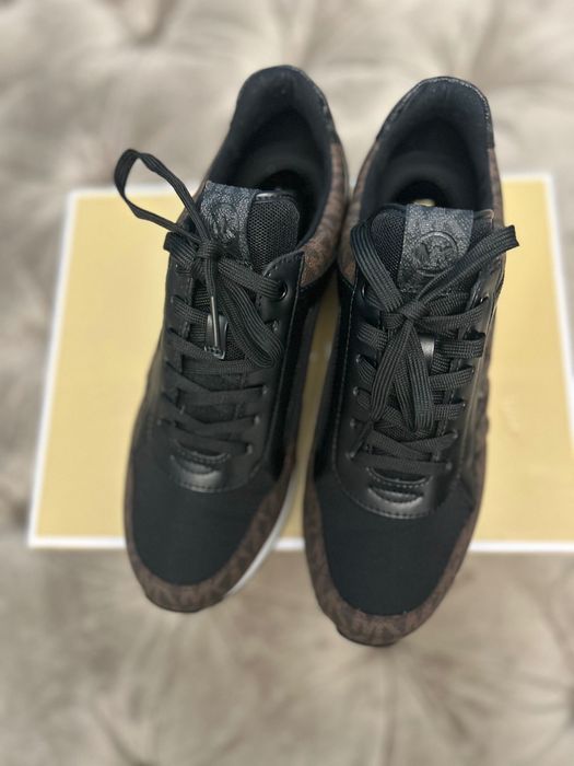 Жіночі Кросівки Michael Kors Maddy Logo Trainer Оригінал