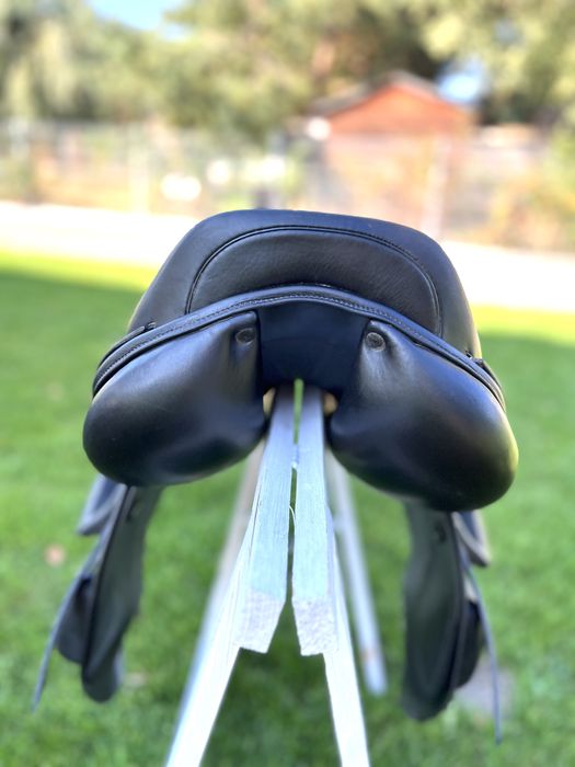 Siodło 17,5 M skokowe Daw Mag Ch&W exclusive Dawmag 17,5/32