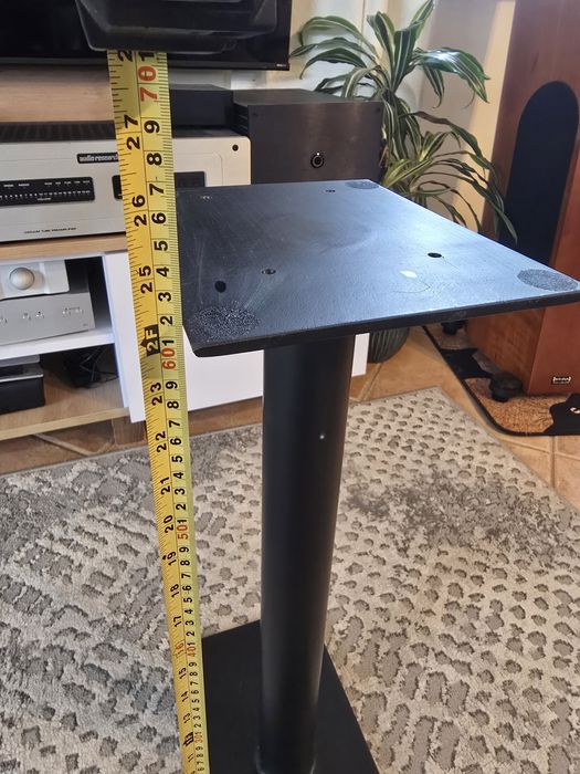 Stendy pod kolumny, stojaki podstawy metalowe