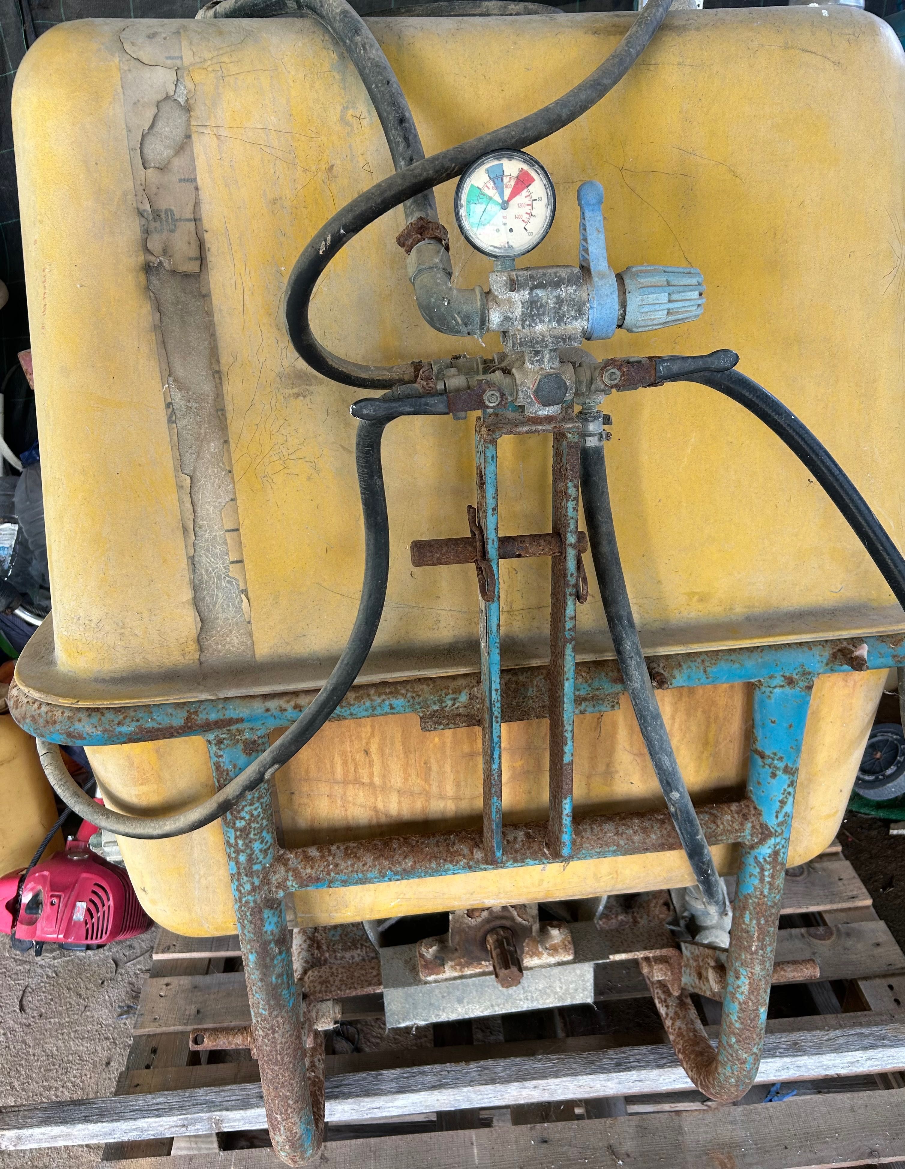 Tomix turbina e Reboque