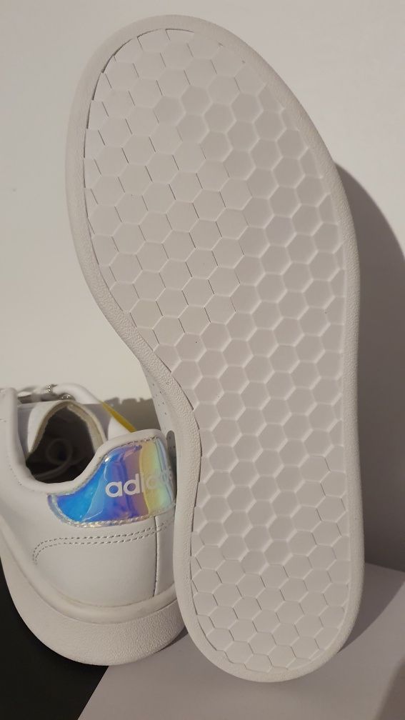Sneakersy damskie sportowe Adidas Advantage rozmiar 38 wkładka 23.5 cm