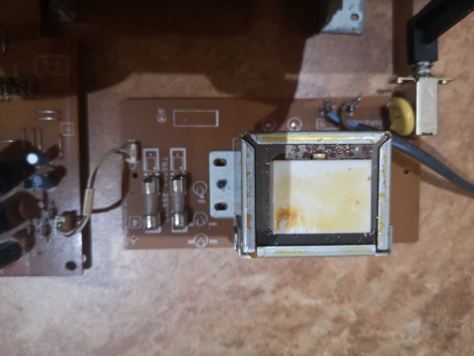 Części magntofonu Yamaha