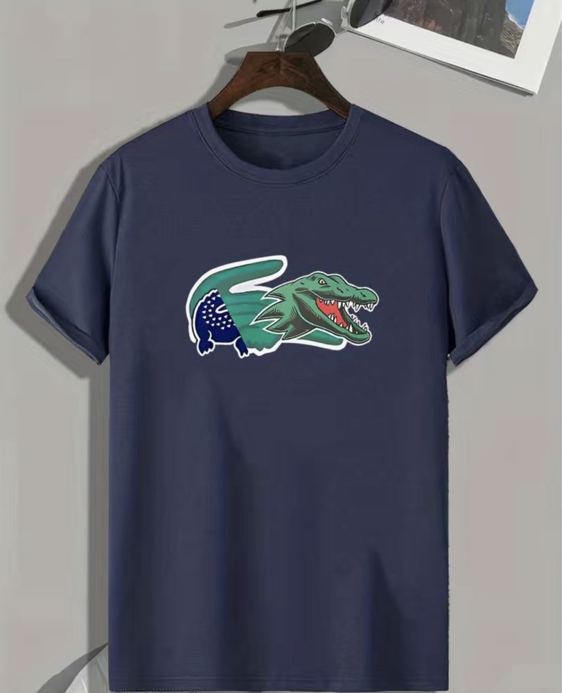 Tshirt com logo crocodilo