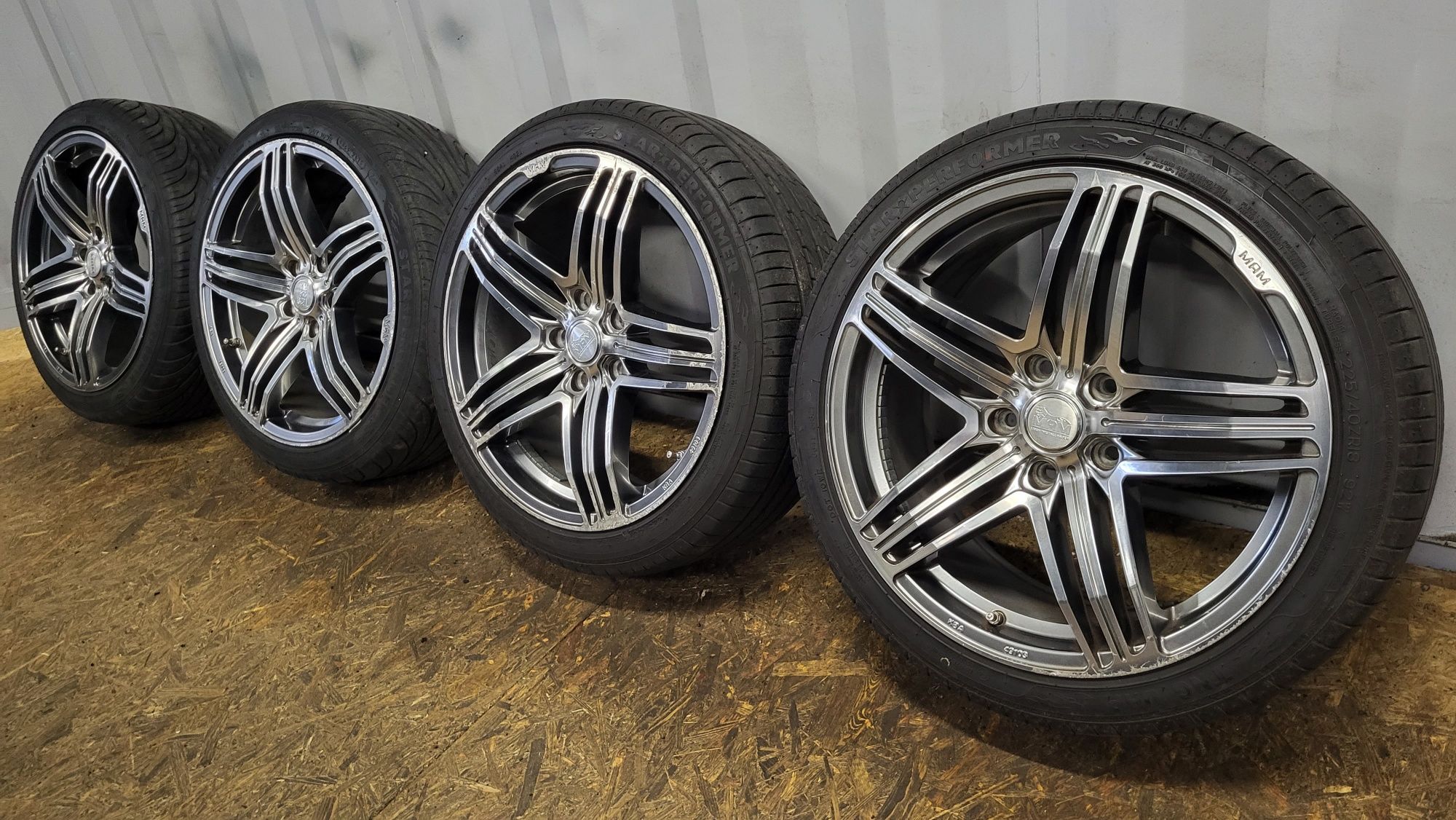 Alufelgi 18" 5x114,3 z oponami 225/40 R18 Hyundai Kia Honda Mazda