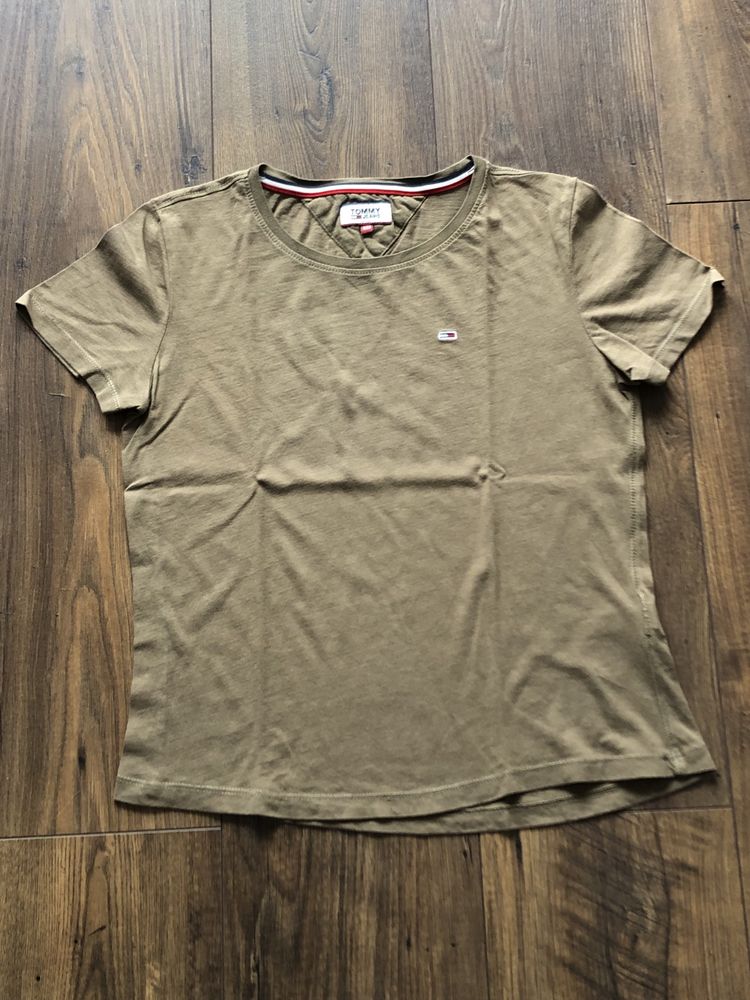 T-shirt Tommy Hilfiger r. XXS