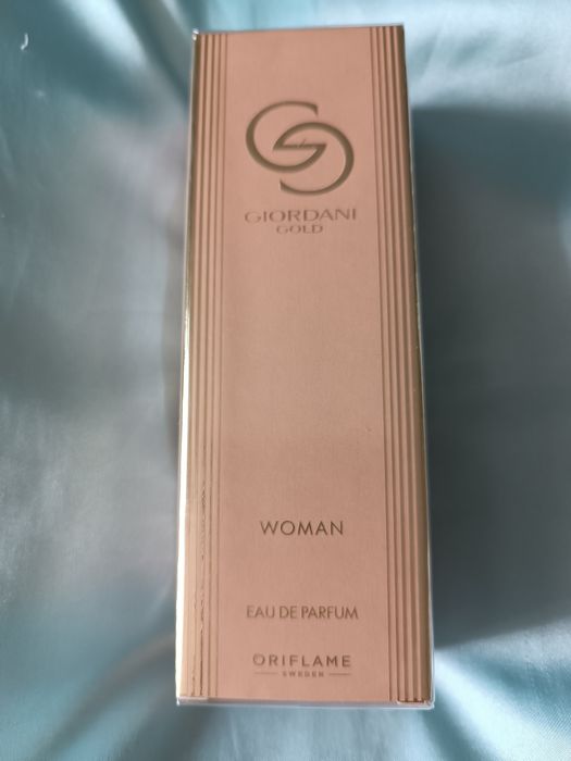 Giordani Gold Woman