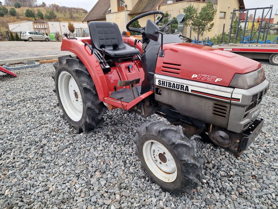 Mini traktorek ogrodniczy,sadowniczy,4x4,japoński,mały traktorek,iseki