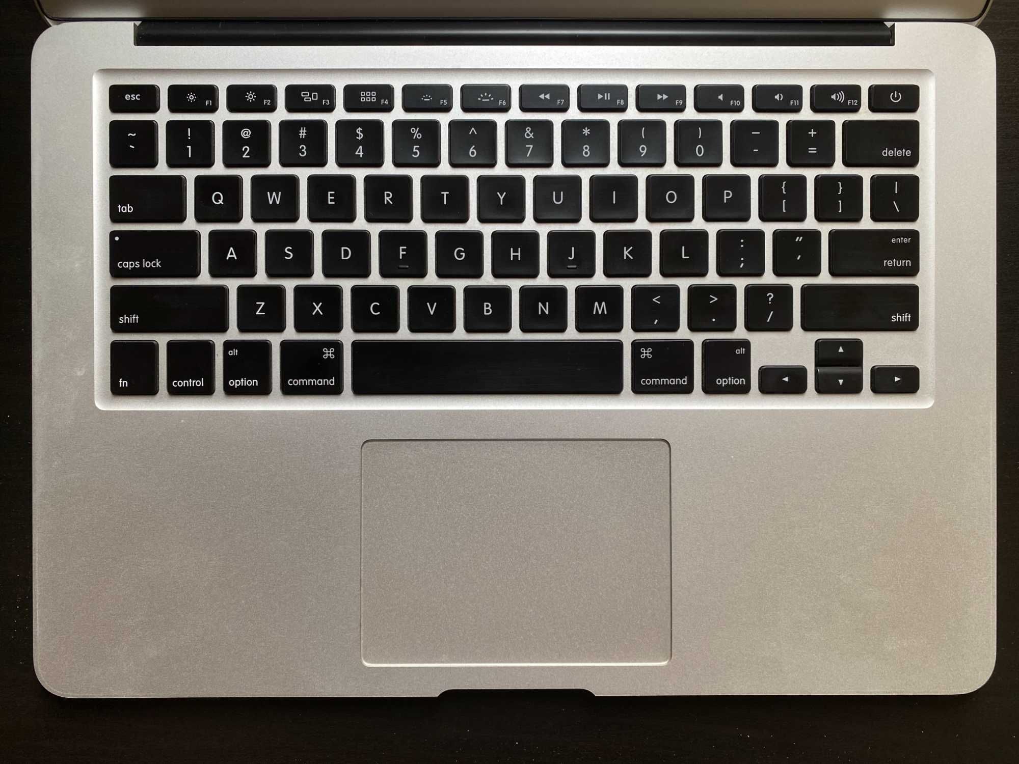 MacBook Air 13 (2014) 13,3" Srebrny - stan idealny