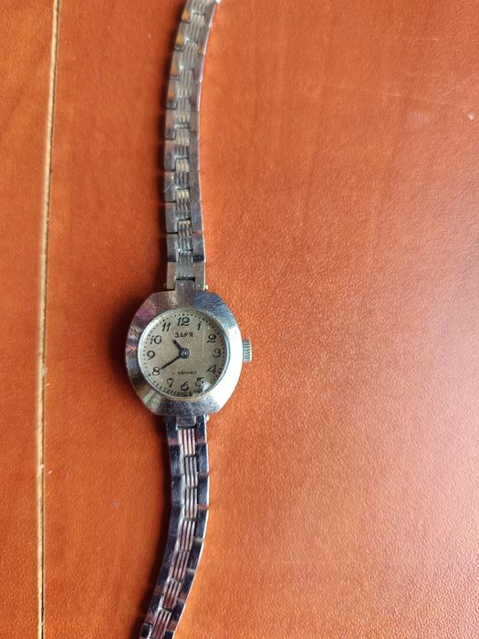 Zegarki. Zestaw   5 sztuk