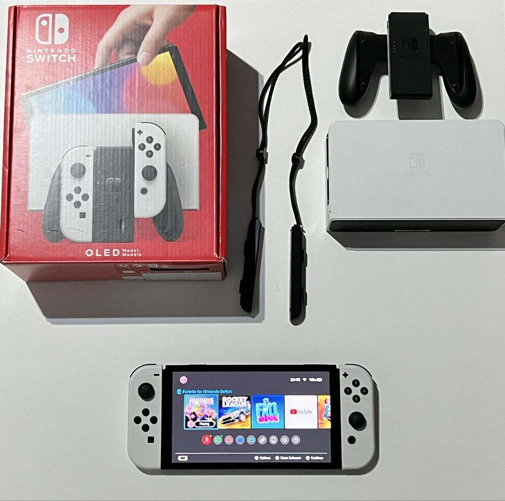 Nintendo Switch OLED – stan idealny, biały, komplet