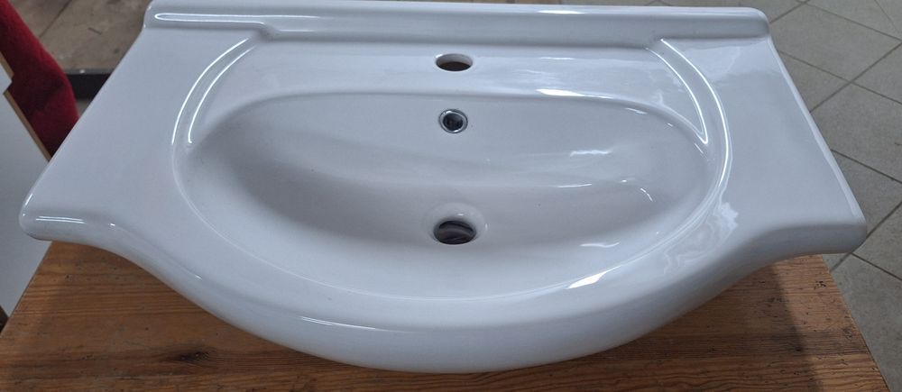 Umywalka Flamenko 65 cm firmy ASTOR