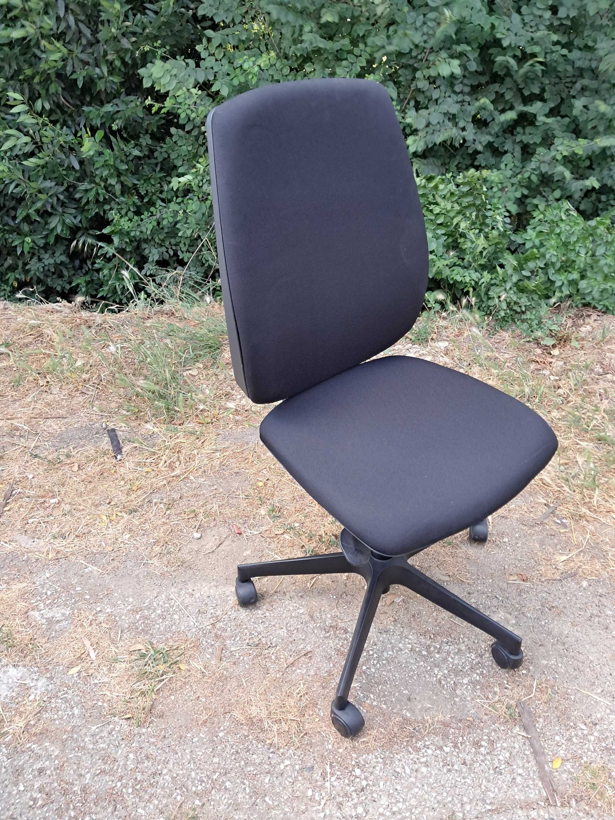 Cadeira de escritorio como nova
