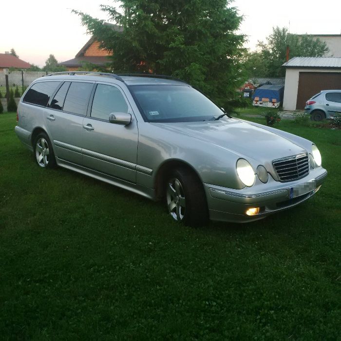 Mercedes W210 E Klasa Kombi Progi Nakładki progowe