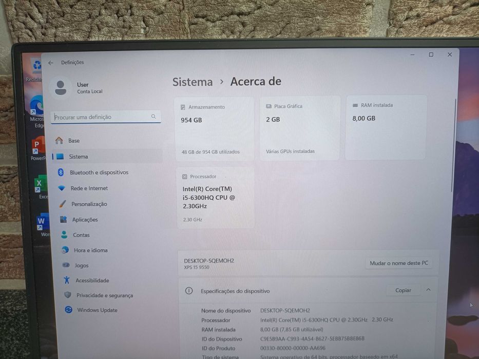 Dell XPS 15 9550 core i5 RAM 8gb SSD 1Terabyte