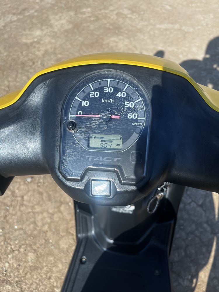 Honda Tact мопед