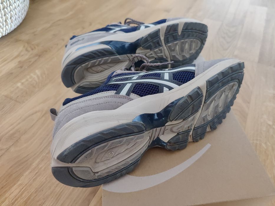 Ténis ASICS Gel 1090 v2