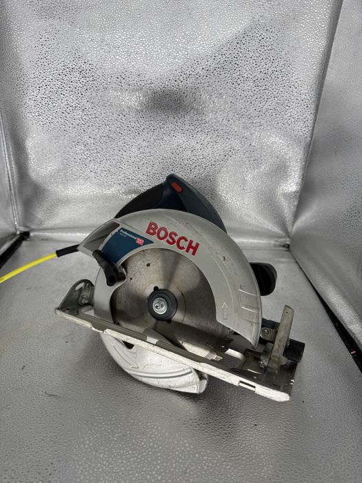 Ручная циркулярная пила Bosch GKS 65 Professional торцовка паркетка