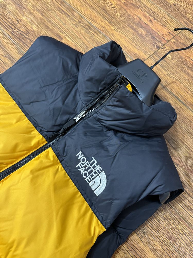 Жилетка The north face 1996 700 набивка оригінал