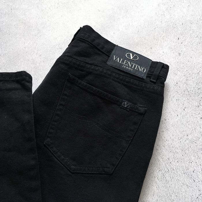 Джинсы Valentino
