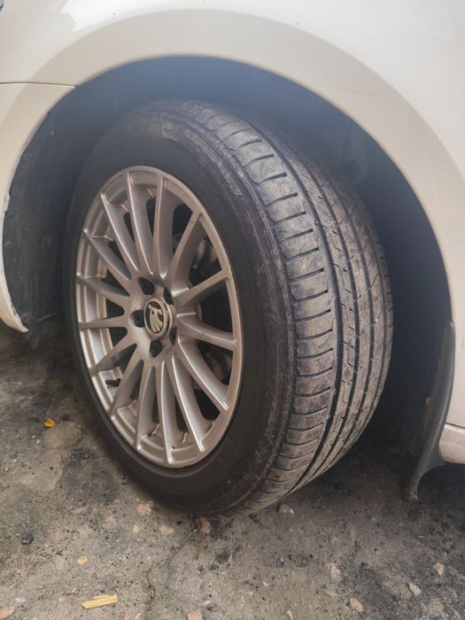 Продам резину с дисками.