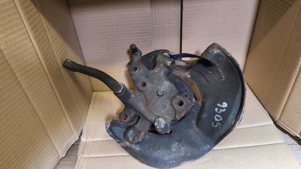 Mercedes 190d Manga de eixo direita