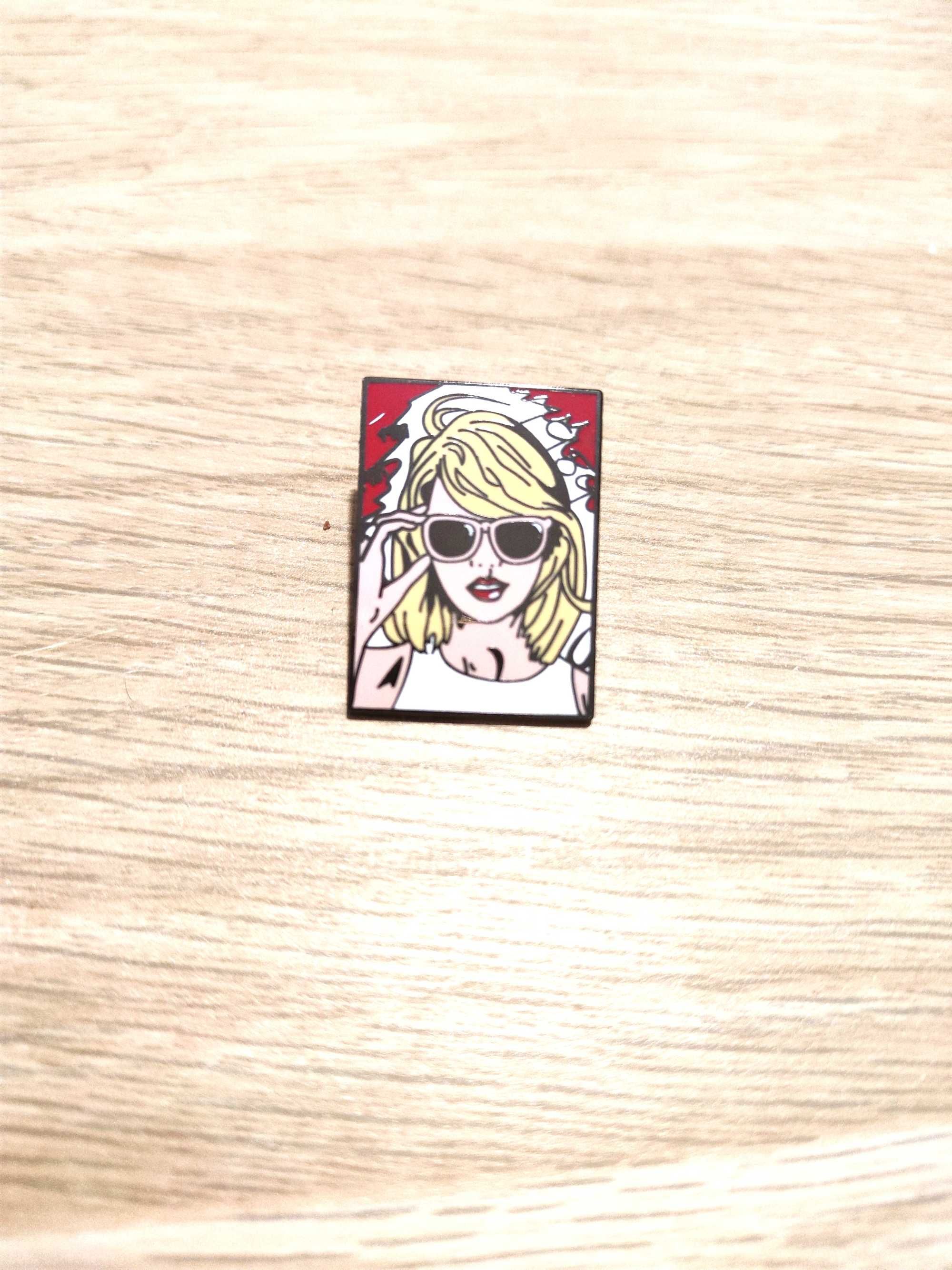 Przypinka 1989 Taylor Swift pop art