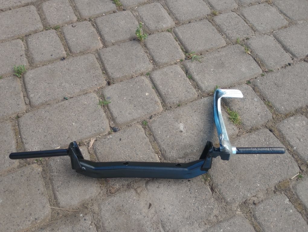 Czarne nóżki i ocynkowane