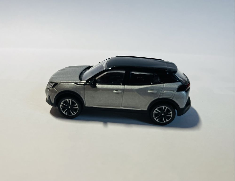 1/64 Peugeot 2008 GT, Norev