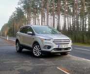 Ford Escape Ford Escape/Kuga 2.0 EcoBoost AWD Titanium