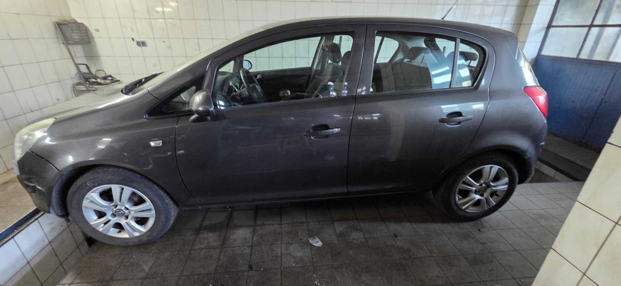Sprzedam Corsa 1,3 diesel - zadbany