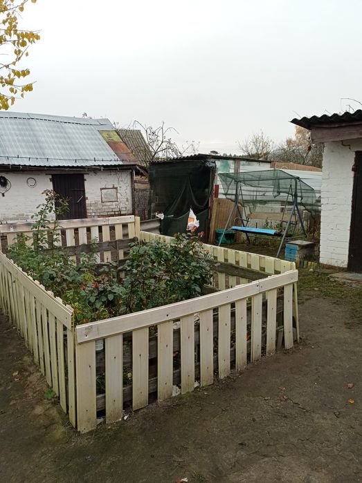 Будинок біля лісу. Всі ЗРУЧНОСТІ. Гарне транспортне сполучення.