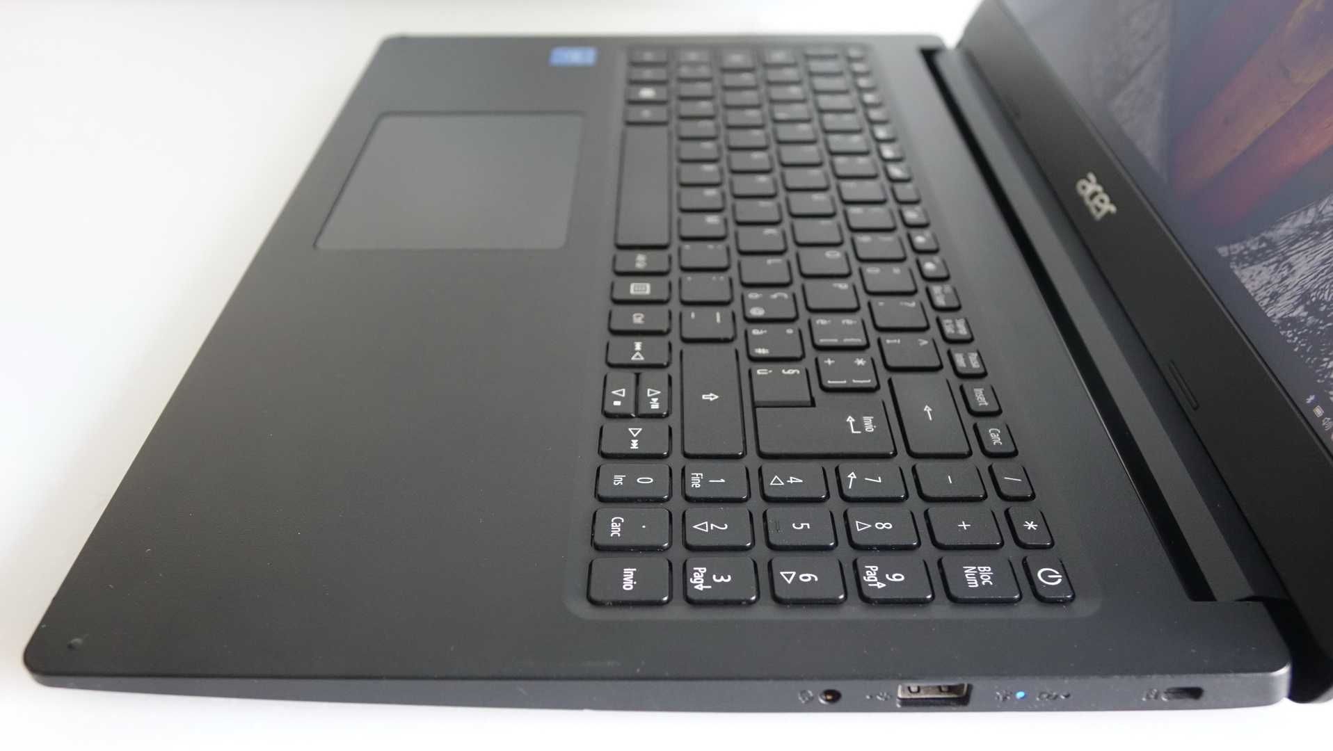 Acer Extensa 15 15.6 FHD IPS N4020 8 256 новый ssd Intel UHD 600 Win10