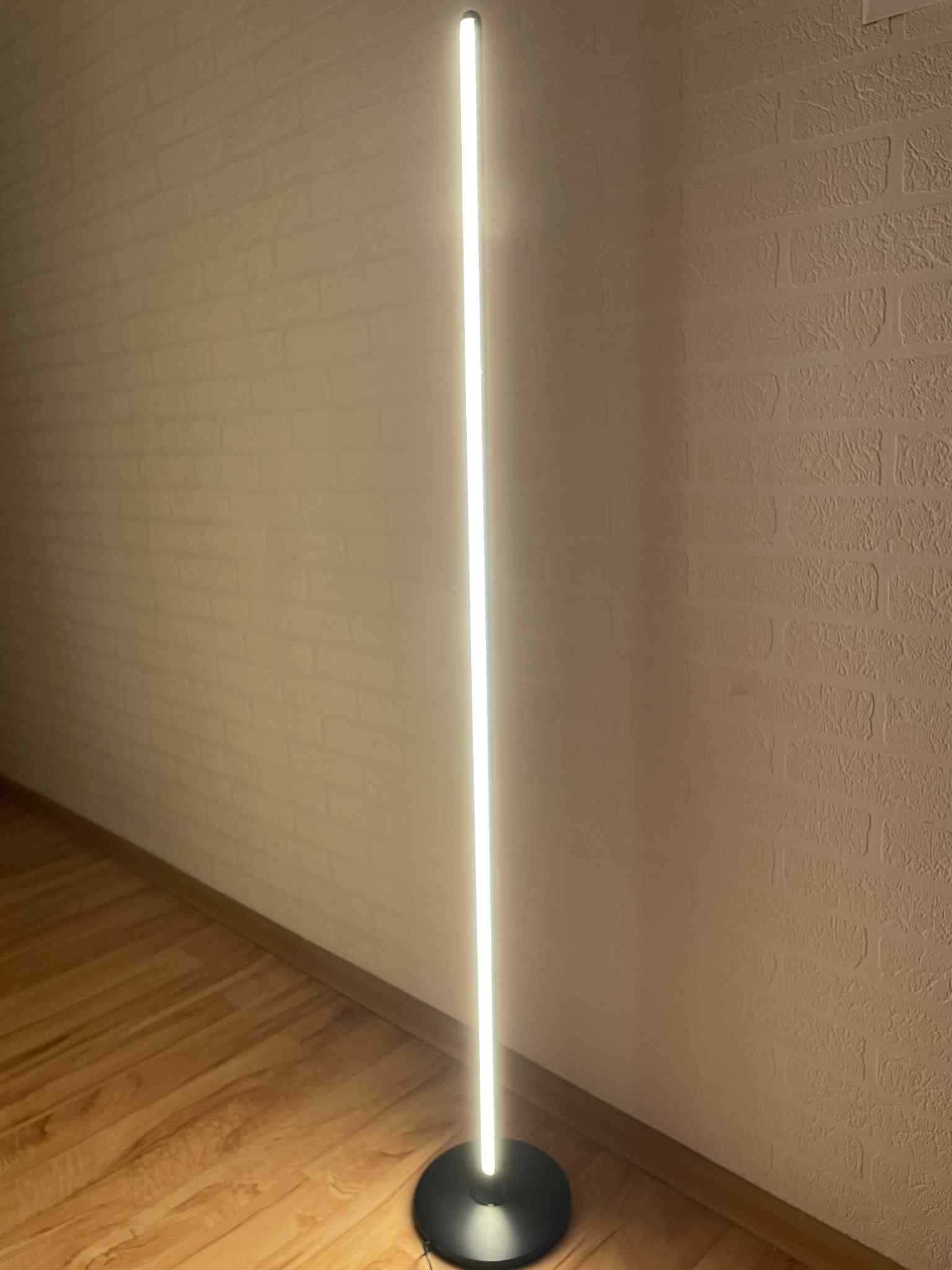 Lampa kątowa Govee RGBICW Smart H6076