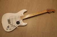 Электрогитара Fender Stratocaster Standard White Rosewood Чина