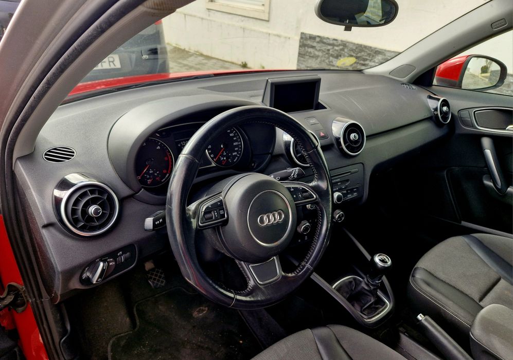 AUDI A1 1.6 TDI 105CV LINE SPORT