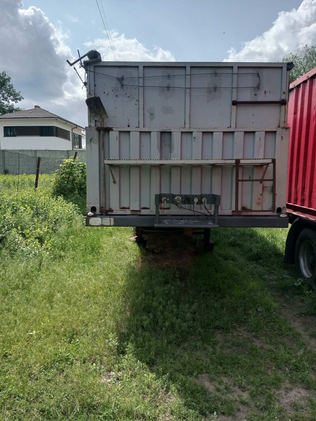Продам напівпричіп