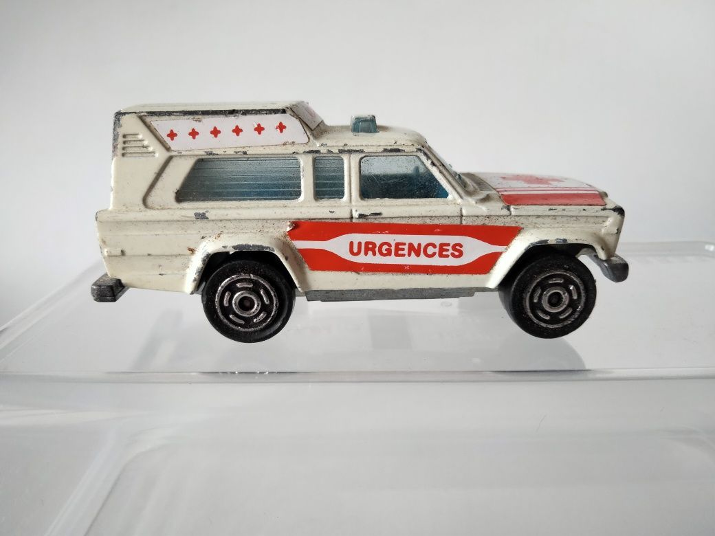 1/64 Jeep Cherokee "Urgences" (Majorette)