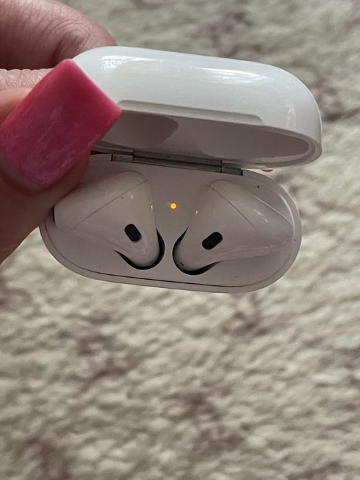Airpods 2 A 1523 apple