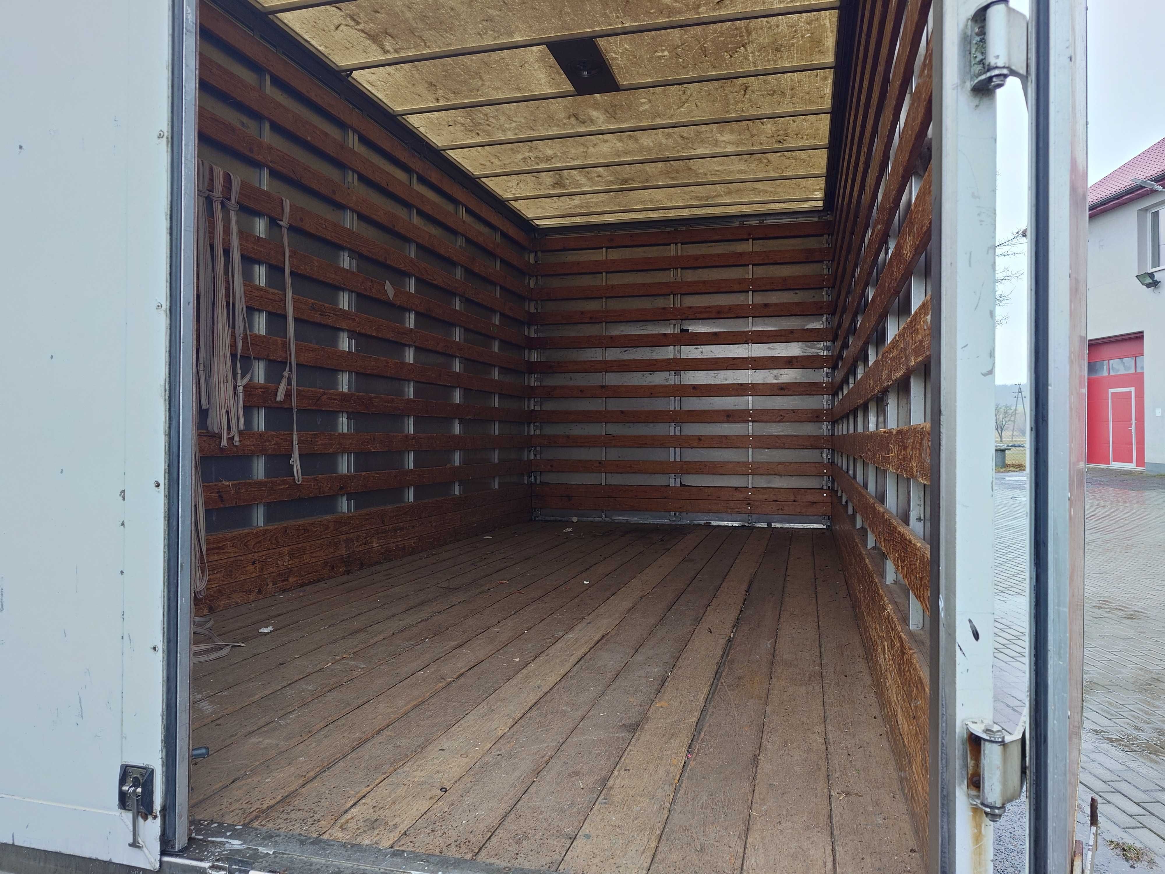 Kontener aluminiowy lekki 4.97 m pasuje Mercedes Iveco Renault