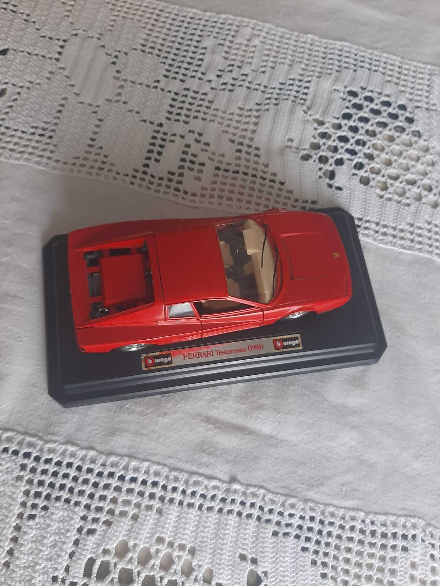 miniatura ferrari testarrossa 1984