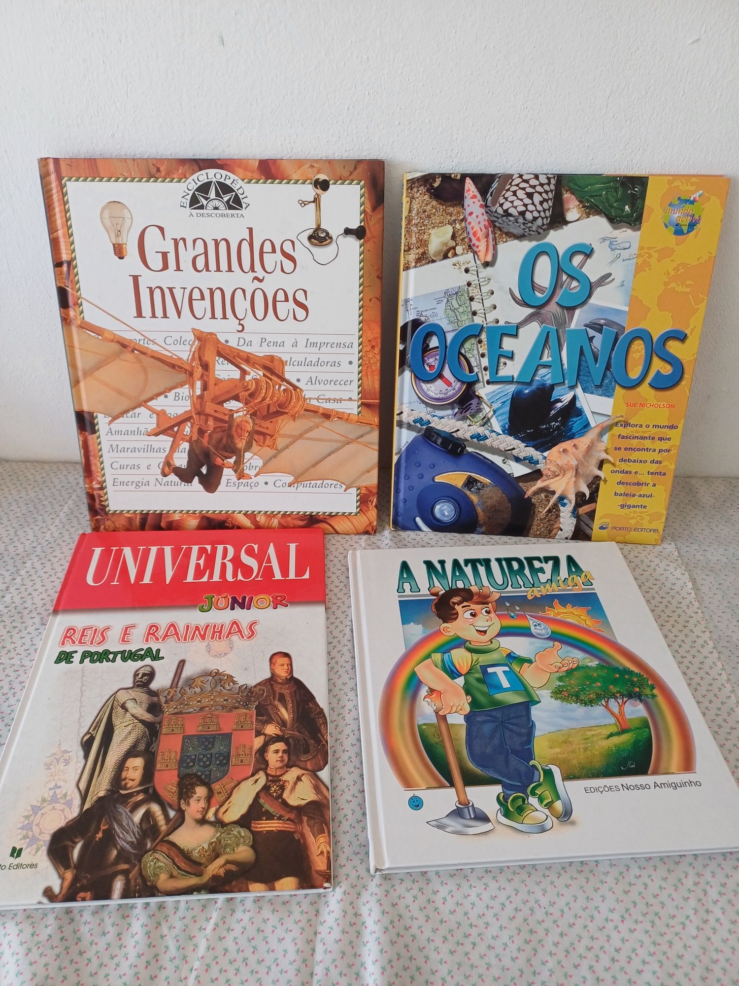 Livros como novos 1 euro cada.