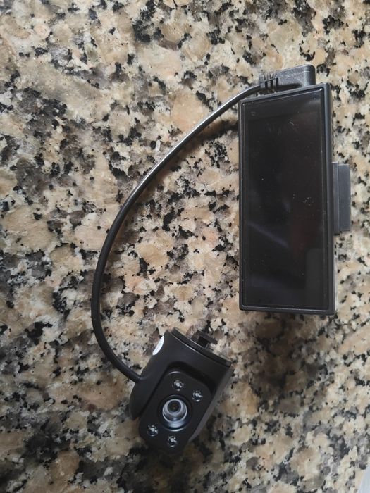 Câmara de gravação dentro e fora do carro