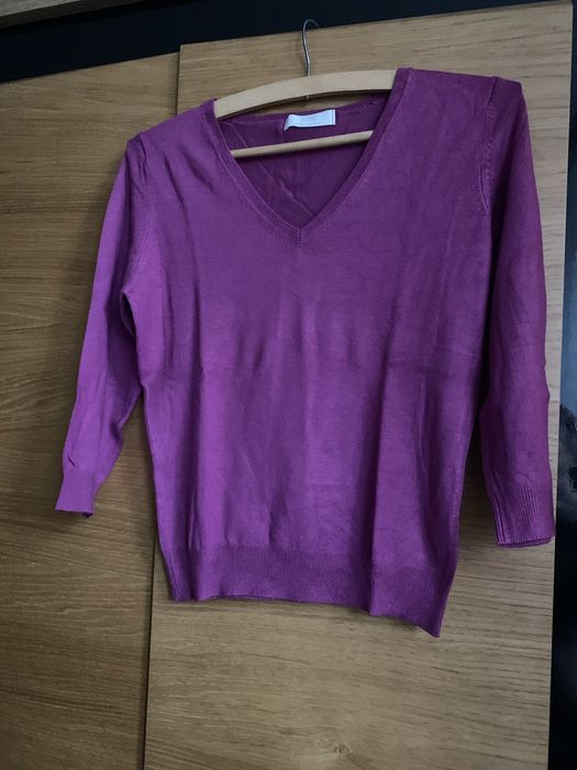 Bluzeczka z wiskozy w serek z rękawem 3/4